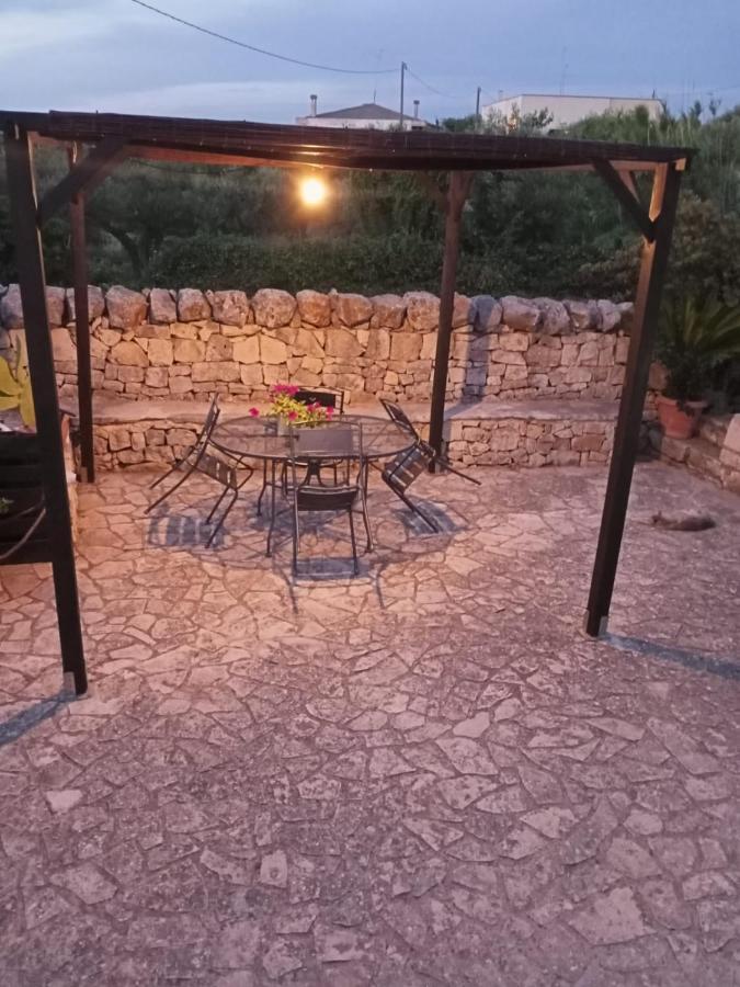 Вилла Trulli Domus Petra Альберобелло Экстерьер фото